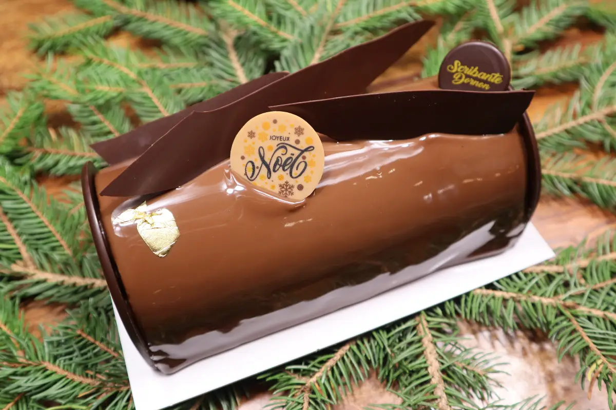 Bûche de Noël royal chocolat Bourgoin-Jallieu